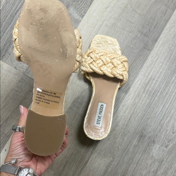 🌷🍁Steve Madden Women's Cream Braided Sandals - Picture 4 of 4